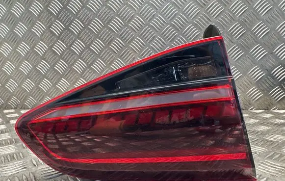 Audi A5 Sportback 8TA Tailgate rear/tail lights 5G0945307P 81630101 5G0945307