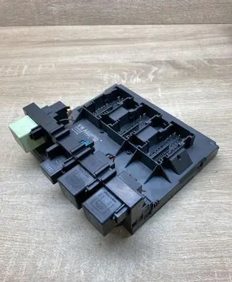 Volkswagen PASSAT B7 Comfort/convenience module 3AA937087A 5WK50231