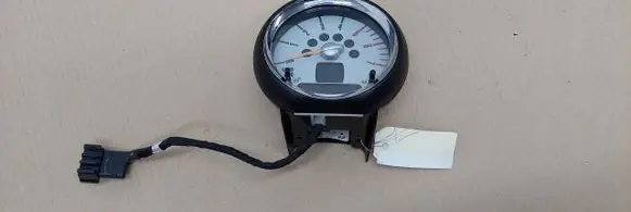 Mini One - Cooper Coupe R56 Tachometer 9201396BMWOE