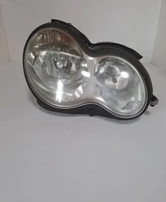 Mercedes-Benz C W203 Headlight/headlamp A2038203261 0301166206