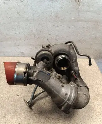 Mercedes-Benz E C207 W207 Turbo A6510906180 A0009700076