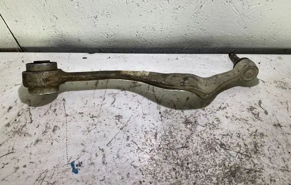 BMW 5 E39 Front lower control arm/wishbone 1141718