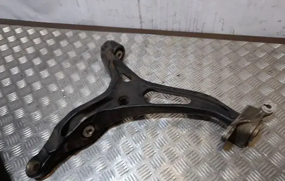 Mercedes-Benz GL X164 Front lower control arm/wishbone 000060367106