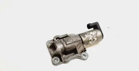 Volvo XC90 Camshaft vanos timing valve 8670421