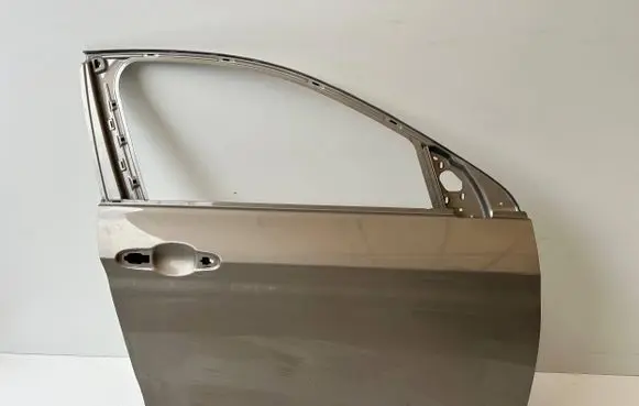 Fiat Tipo Front door