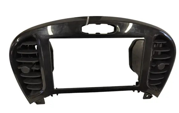 Nissan Juke I F15 Radio/GPS head unit trim 687511KK0A