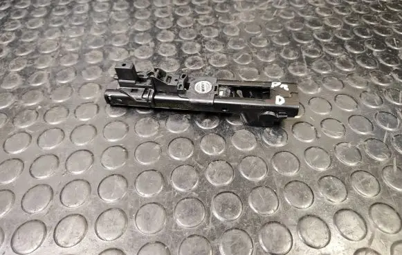Skoda Octavia Mk3 (5E) Seat belt height adjuster 8V0857819A