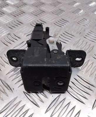 KIA Sorento Tailgate window lock/catch/latch 871303E000
