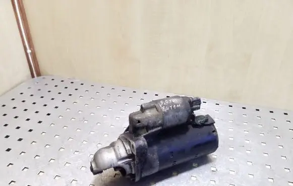 Volkswagen Phaeton Starter motor 059911024 001109258