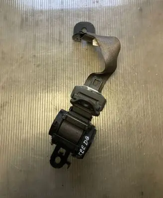 Jeep Grand Cherokee (WK) Rear seatbelt 1CL92TRMAA 2B12235404 1002316