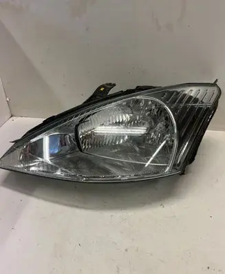 Ford Focus Headlight/headlamp 0374D