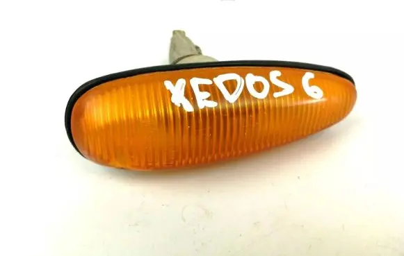 Mazda Xedos 6 Front fender indicator light