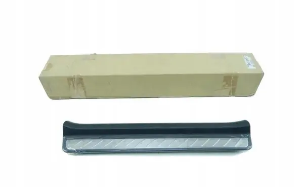 Mazda 3 Front sill (body part) BP4KV1370F02
