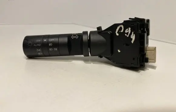 Nissan Navara Indicator stalk 25540 EB307