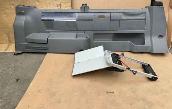 Volkswagen Multivan T5 Door card panel trim set 7H5867439 7H5868987 7H5868713