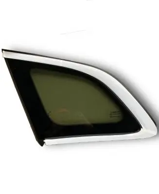 Renault Kadjar Rear side window 833073449R
