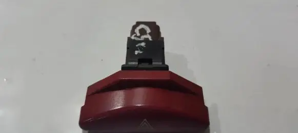 Citroen C5 Hazard light switch 96326950kr