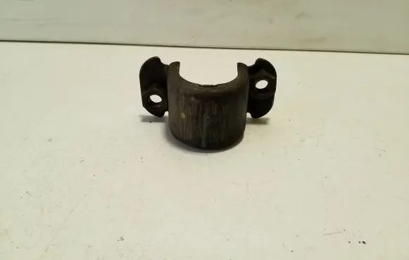 Peugeot 508 Sway bar bush bracket, front 