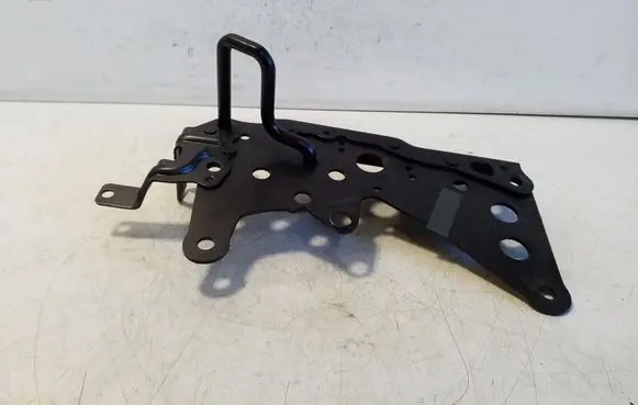 BMW X5 E53 Seat back rest lock catch 7059616