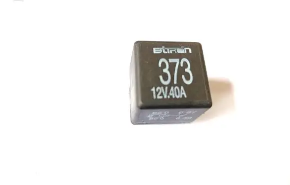 Audi A6 S6 C5 4B Other relay 8D0951253A