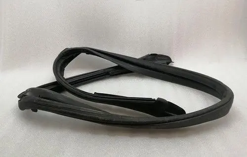 Porsche 718 Cayman 982 982c Front door rubber seal 98153707704