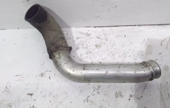 Volvo S70 V70 V70 XC Intercooler hose/pipe
