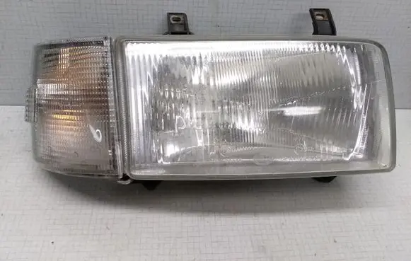 Volkswagen Transporter - Caravelle T4 Headlight/headlamp 30113637000