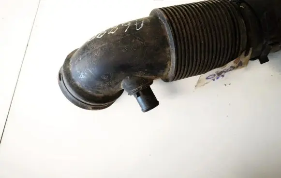 Alfa Romeo 147 Air intake hose/pipe