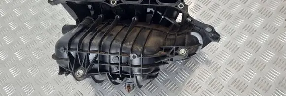 Toyota RAV 4 (XA30) Intake manifold
