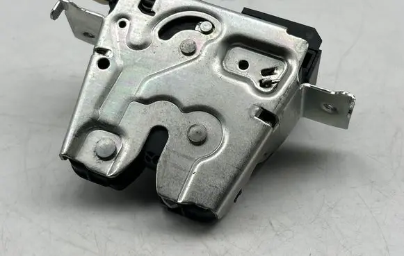 Mercedes-Benz C W206 Tailgate/trunk/boot lock/catch/latch A0997503900 21286687