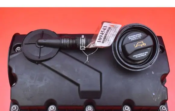 Skoda Octavia Mk2 (1Z) Rocker cam cover 038103475N