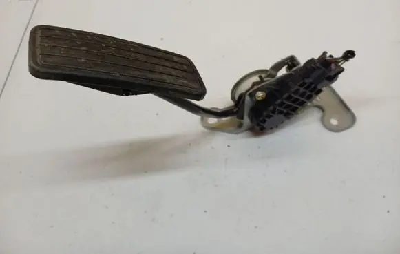 Subaru Legacy Accelerator throttle pedal 36010AG061