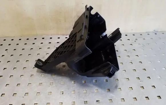 Volvo XC70 Fuse module 30797010