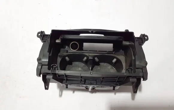 Mercedes-Benz AMG GT 4 x290 w290 Cup holder A2906800303