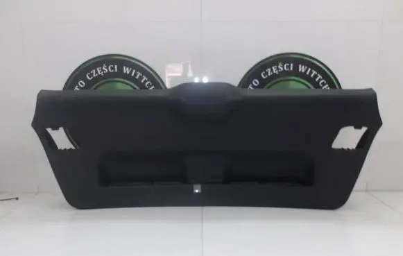 Audi A3 S3 8P Tailgate trim 8P4867979B