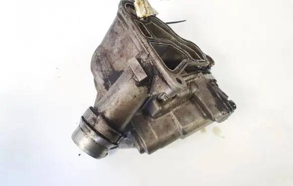 BMW 3 E90 E91 Oil filter cover 7516383 7570085
