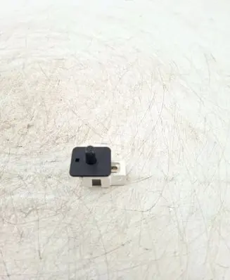 Mercedes-Benz E W211 Front door sensor coupe 2028209410 30011501