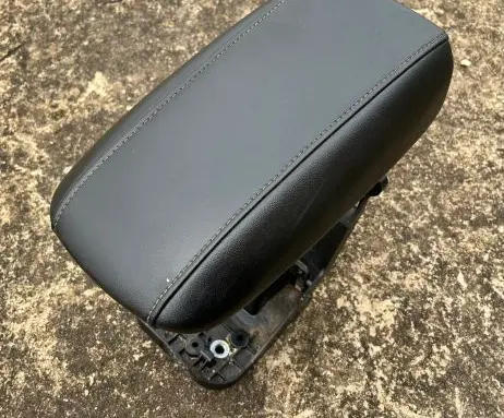 Volvo V40 Cross country Armrest 31403341