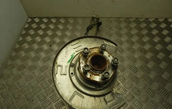 Tesla Model 3 Front wheel hub 104431100E