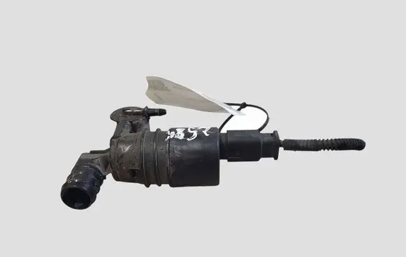 Peugeot 5008 Windscreen/windshield washer pump 9643447980
