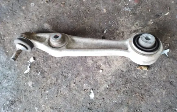 Tesla Model S Front lower control arm/wishbone