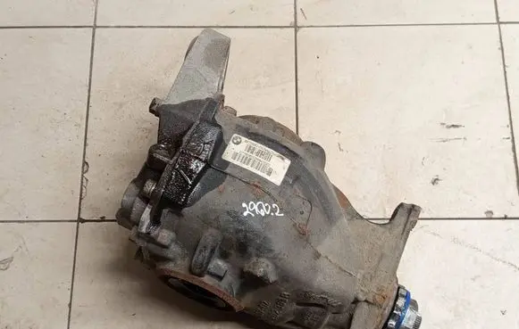 BMW X4 F26 Rear differential 8679880