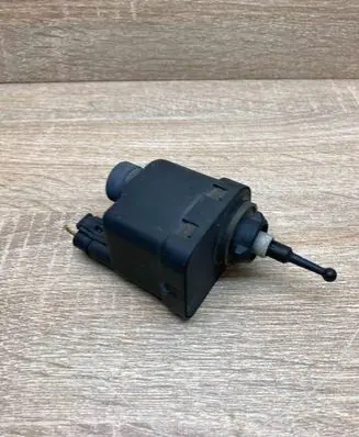 Volvo S40, V40 Headlight level adjustment motor HeadlightRange WithPlug