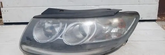 Hyundai Santa Fe Headlight/headlamp