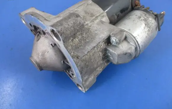 Peugeot 206 CC Starter motor