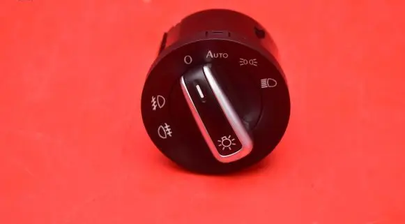 Volkswagen PASSAT B6 Light switch