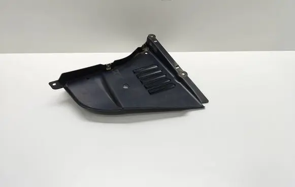 BMW 5 E60 E61 Other body part 7033754 51717033754 74850610