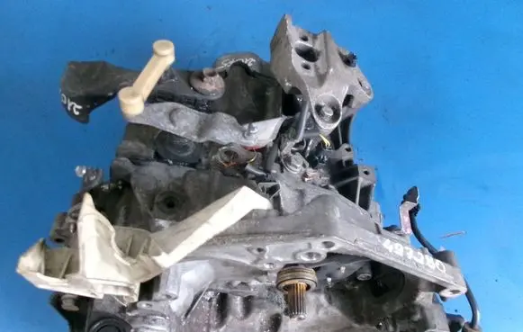 Peugeot 207 CC Manual 6 speed gearbox 