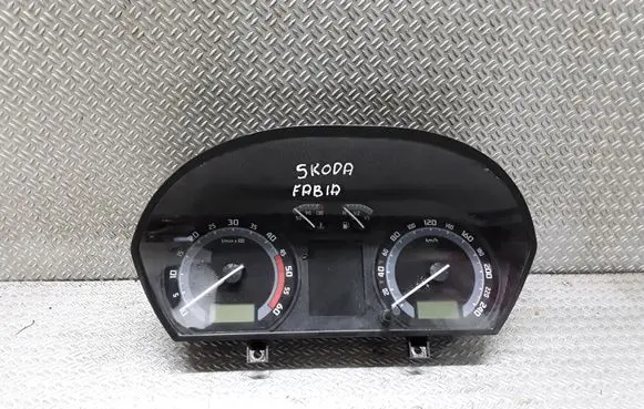 Skoda Fabia Mk1 (6Y) Speedometer (instrument cluster) 6Y0920871D
