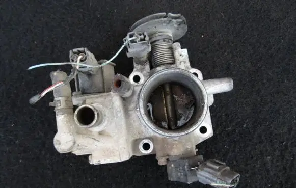 Mazda 323 Throttle valve eqt10072